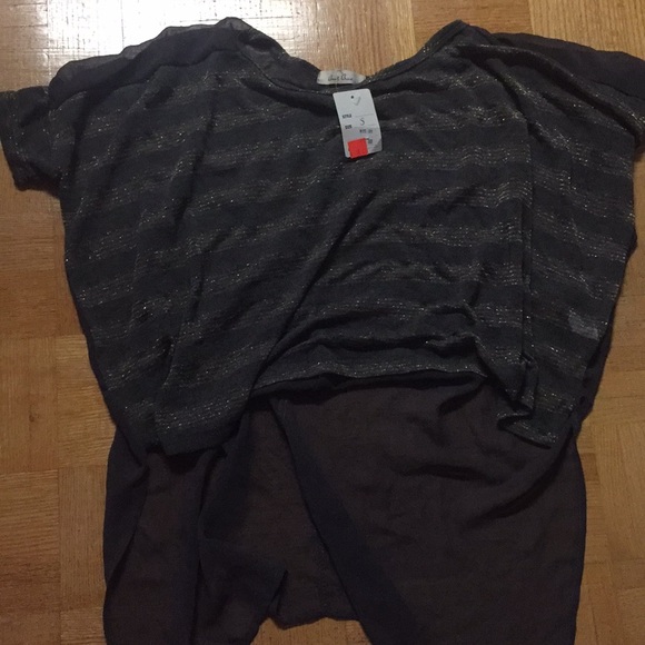 Black Bead Gold and Grey Top. - Picture 3 of 3